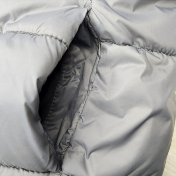 Girls- Old Navy Vest (Size 8) - Picture 5 of 5